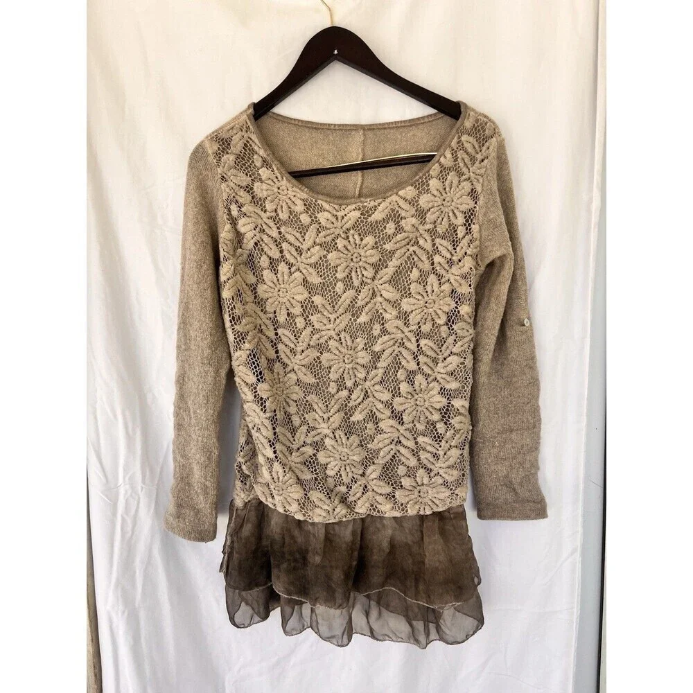 Women’s Knit Tunic Silk Top Beige Lace Floral Sheer Ruffle Hem Mori Coquette